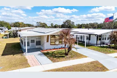 3824 Kim Drive, Wesley Chapel, FL 33543 - Photo 2