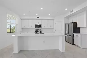 19219 Cherrystone Wy, Lakewood Ranch, FL 34211 - Photo 4