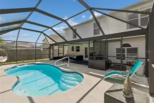 31537 Earn Dr, Wesley Chapel, FL 33545 - Photo 62