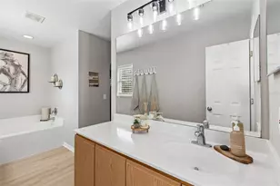 31537 Earn Dr, Wesley Chapel, FL 33545 - Photo 10