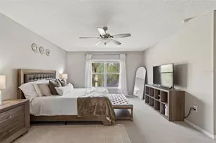 31537 Earn Dr, Wesley Chapel, FL 33545 - Photo 48