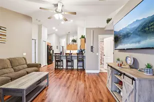 719 Somerstone Dr, Valrico, FL 33594 - Photo 12