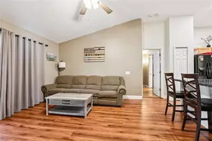 719 Somerstone Dr, Valrico, FL 33594 - Photo 10