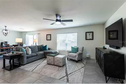 12172 Lily Magnolia Lane, Riverview, FL 33569 - Photo 10