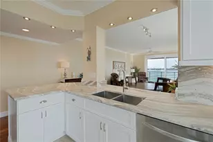 8001 Sailboat Key Blvd S, Saint Pete Beach, FL 33707 - Photo 24
