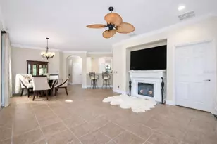 11162 Campazzo Dr, Venice, FL 34292 - Photo 12