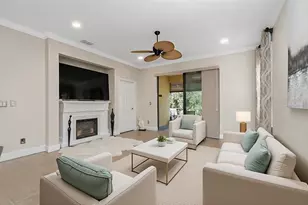 11162 Campazzo Dr, Venice, FL 34292 - Photo 10