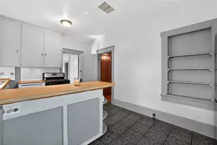 118 W Drew St, Plant City, FL 33563 - Photo 14