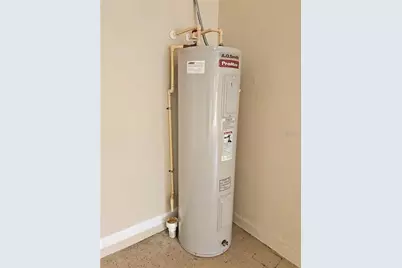 1120 Blackwater Drive, Wesley Chapel, FL 33543 - Photo 44