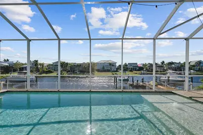 5210 Covesound Way, Apollo Beach, FL 33572 - Photo 32