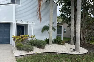 606 N Mayo St, Crystal Beach, FL 34681 - Photo 4