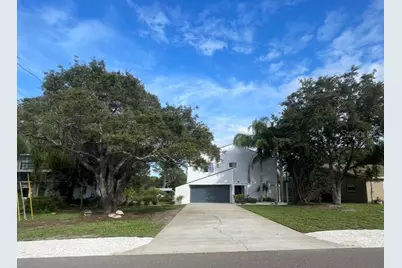 606 N Mayo Street, Crystal Beach, FL 34681 - Photo 6