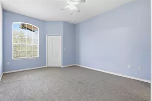 17106 Carrington Park Dr, Tampa, FL 33647 - Photo 10