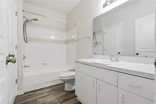17106 Carrington Park Dr, Tampa, FL 33647 - Photo 12