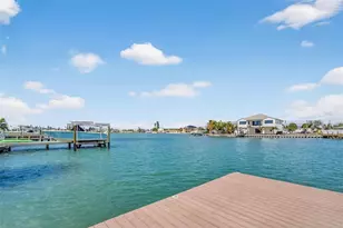 14071 N Bayshore Dr, Madeira Beach, FL 33708 - Photo 16