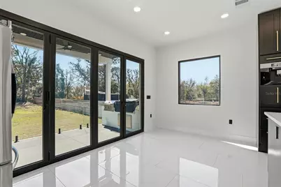 7818 N Hubert Avenue, Tampa, FL 33614 - Photo 18