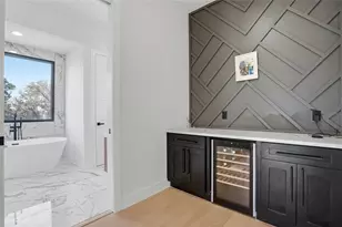 7818 N Hubert Ave, Tampa, FL 33614 - Photo 40