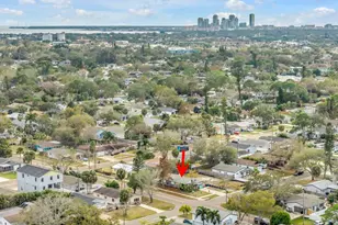 1798 New Hampshire Ave NE, Saint Petersburg, FL 33703 - Photo 2