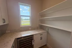 7245 Meadowshade Ct, Sarasota, FL 34241 - Photo 12