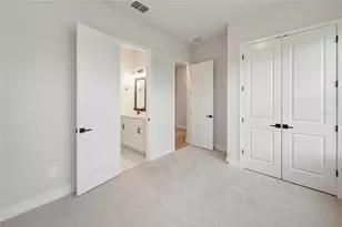 7245 Meadowshade Ct, Sarasota, FL 34241 - Photo 24