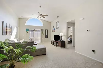 11306 Blackbark Drive, Riverview, FL 33579 - Photo 10