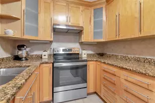 953 Cedarwood Ave, Dunedin, FL 34698 - Photo 14