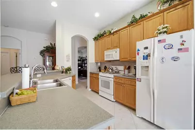 2132 Grantham Greens Drive, Sun City Center, FL 33573 - Photo 16