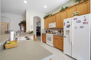 2132 Grantham Greens Dr, Sun City Center, FL 33573 - Photo 16