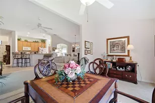 2132 Grantham Greens Dr, Sun City Center, FL 33573 - Photo 12