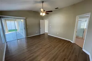 7128 Royal George Ct, Wesley Chapel, FL 33545 - Photo 10