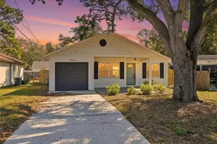 1945 Oak St, Clearwater, FL 33760 - Photo 2