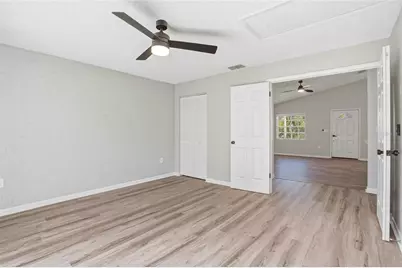 1945 Oak Street, Clearwater, FL 33760 - Photo 14