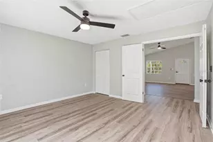 1945 Oak St, Clearwater, FL 33760 - Photo 14