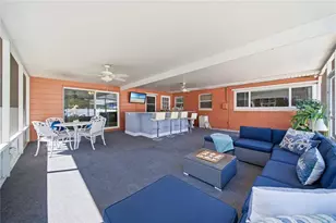 718 Bay Vista Blvd S, Saint Petersburg, FL 33705 - Photo 22