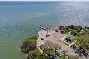 718 Bay Vista Blvd S, Saint Petersburg, FL 33705 - Photo 36