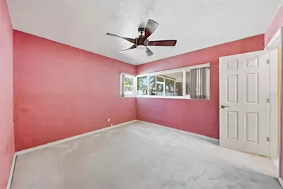 718 Bay Vista Boulevard S, Saint Petersburg, FL 33705 - Photo 20