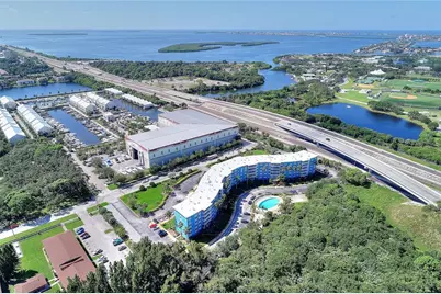 3315 58th Avenue S #615, Saint Petersburg, FL 33712 - Photo 4