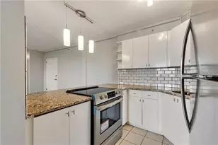 3315 58th Ave S, Saint Petersburg, FL 33712 - Photo 10