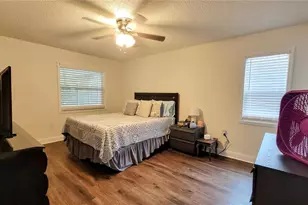 7051 Wentworth Way, New Port Richey, FL 34655 - Photo 8