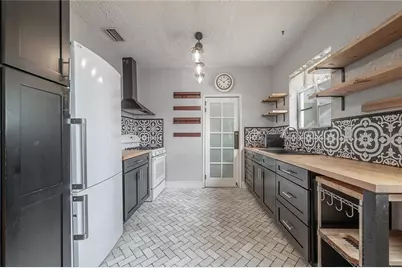 325 W Rio Vista Court, Tampa, FL 33604 - Photo 16