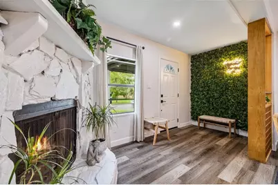 1411 E Henry Avenue, Tampa, FL 33604 - Photo 2