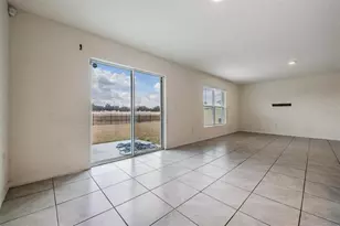 37214 Angel Wings Ave, Zephyrhills, FL 33541 - Photo 8