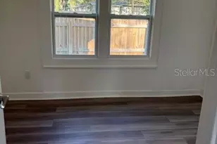 911 Hart St, Clearwater, FL 33755 - Photo 18