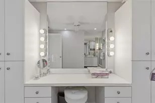 1 Beach Dr SE, Saint Petersburg, FL 33701 - Photo 26