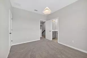 33947 Astoria Cir, Wesley Chapel, FL 33545 - Photo 42