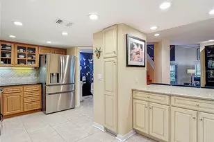 13812 Mill Cove Cir, Tampa, FL 33618 - Photo 12