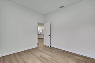 507 E Baker, Tampa, FL 33603 - Photo 30