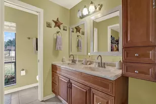 729 Sandy Creek Dr, Brandon, FL 33511 - Photo 18