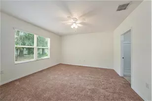 10212 Hawk Storm Ave, Tampa, FL 33610 - Photo 14