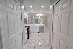 1506 Silktree Ct, Brandon, FL 33511 - Photo 8